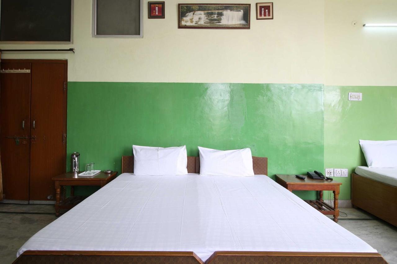 Hotel O Shree Shyam Guest House ジャイプール エクステリア 写真