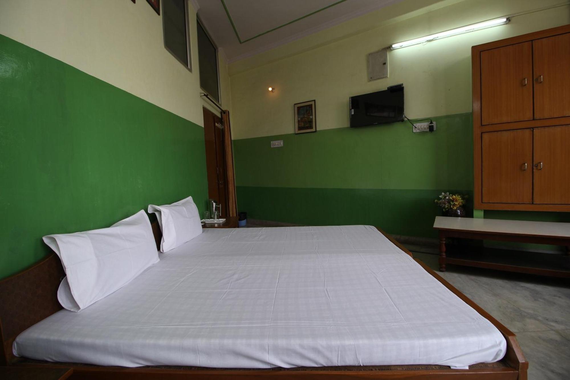 Hotel O Shree Shyam Guest House ジャイプール エクステリア 写真